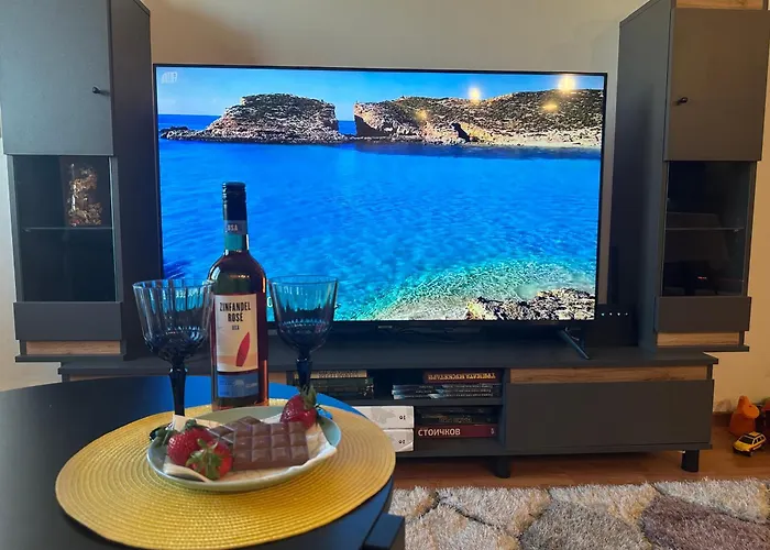 Kolevi Family Seaside Haven! *